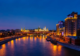 20130503-bigstock-view-on-moscow-river-embankmen-45181429