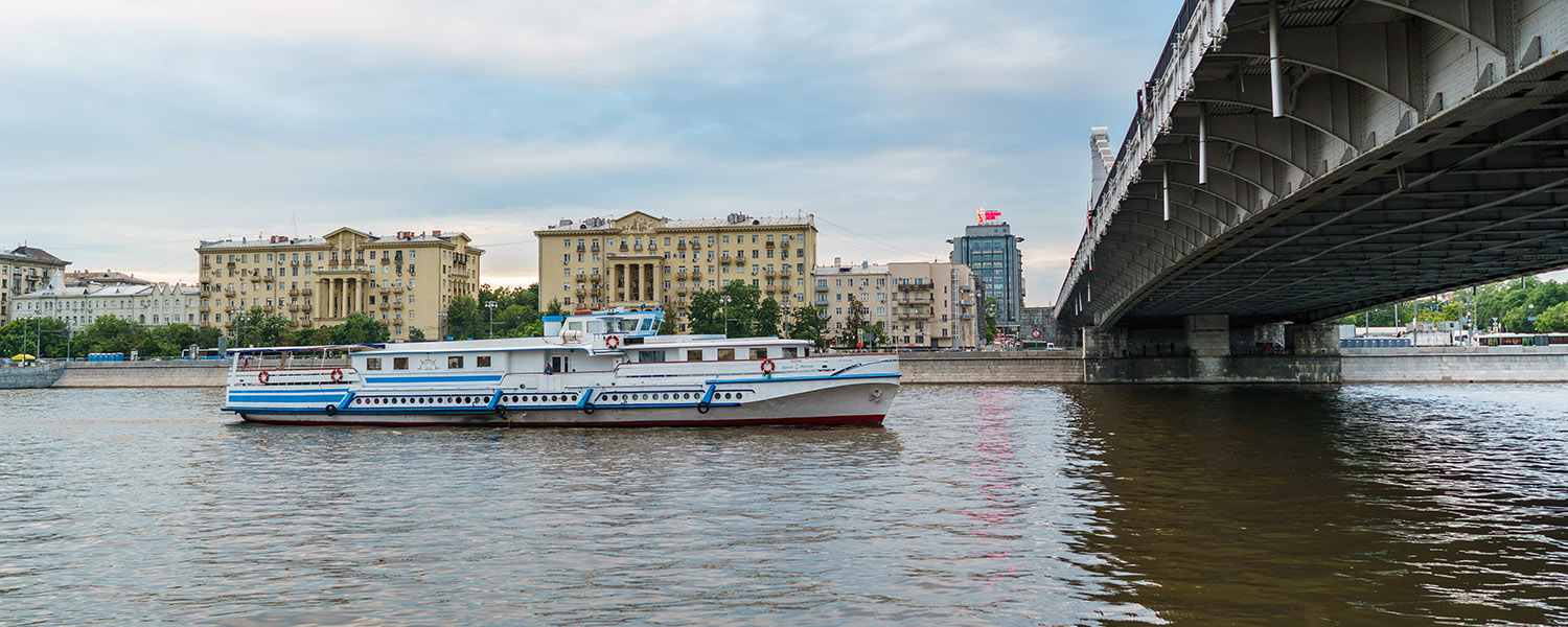 Аренда теплохода Лагуна в Москве