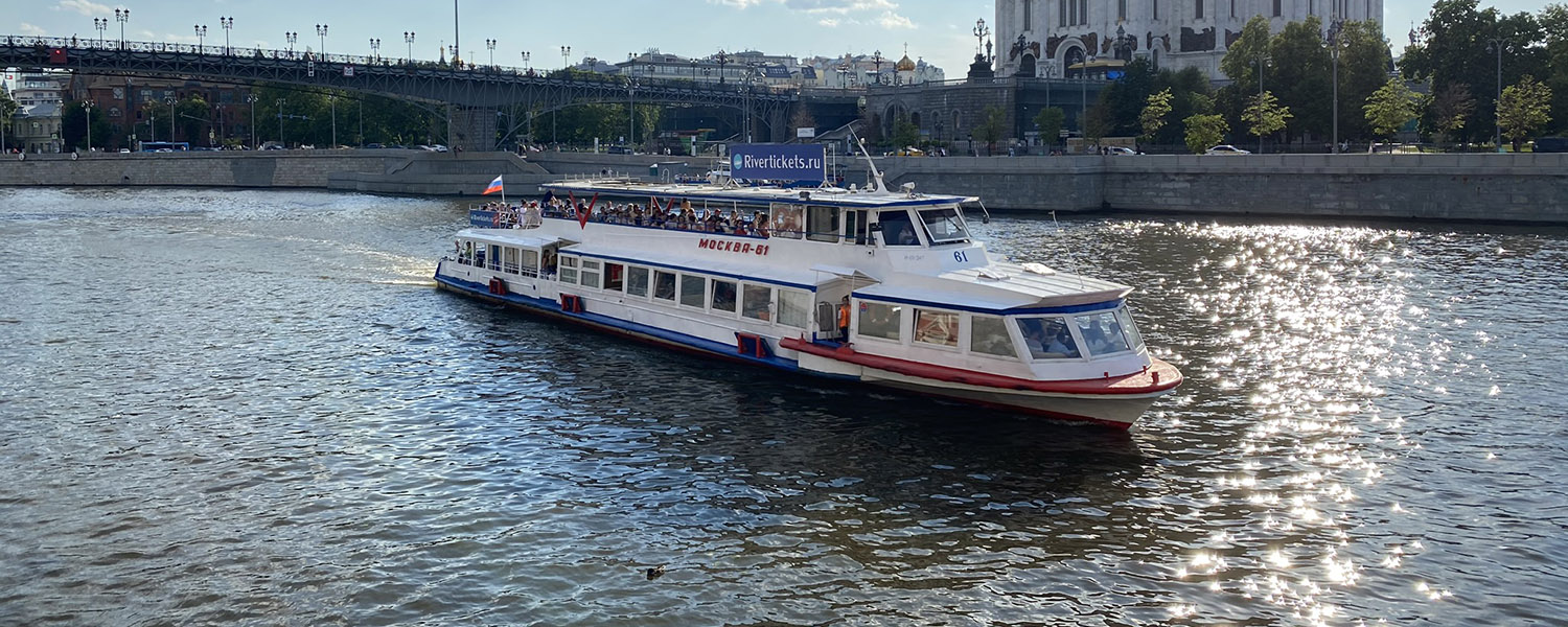 Аренда теплохода Фараон в Москве