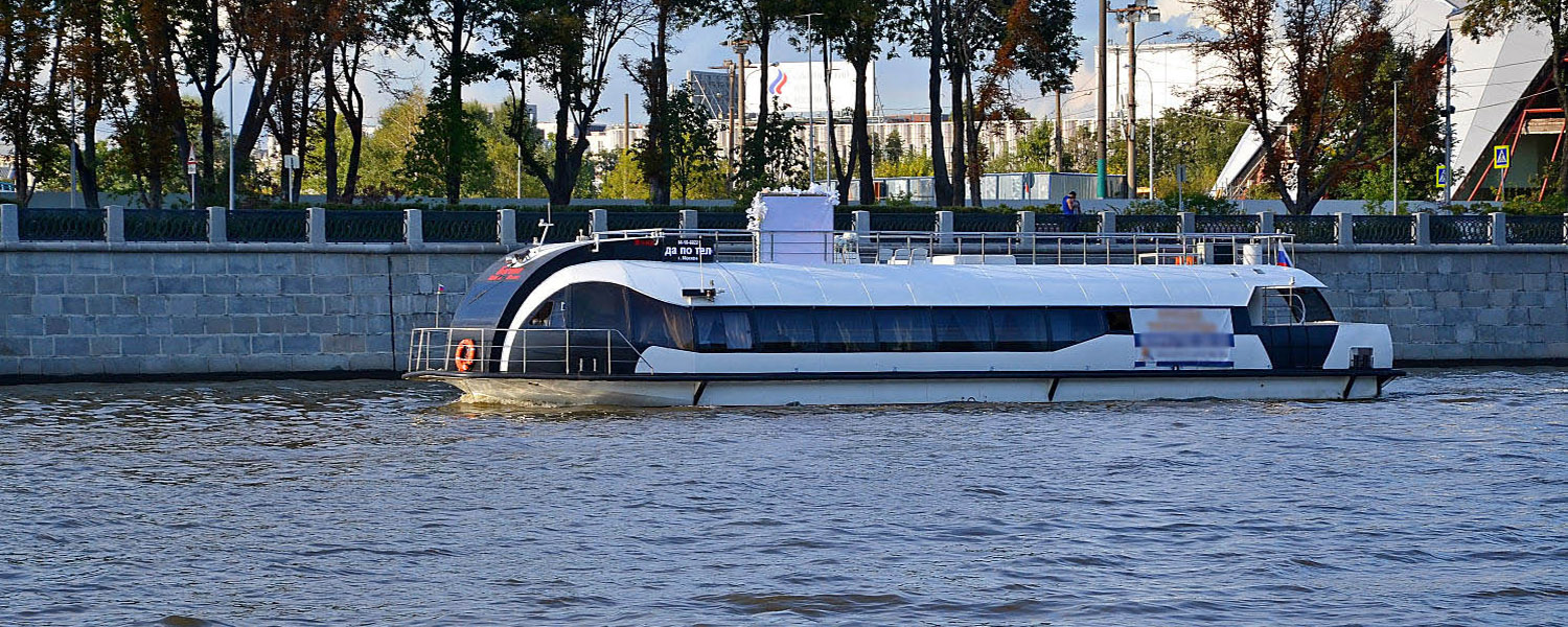 Аренда теплохода Богема в Москве